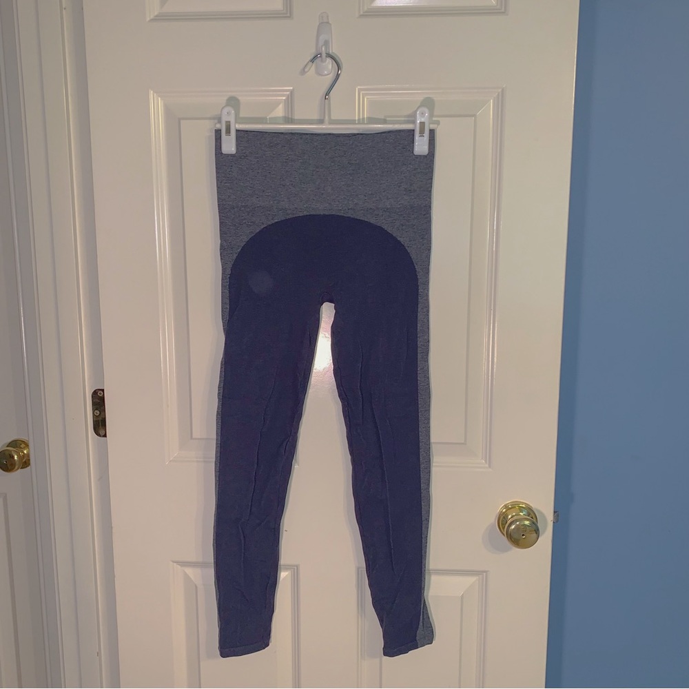SPANX women’s size extra large navy gray leggings